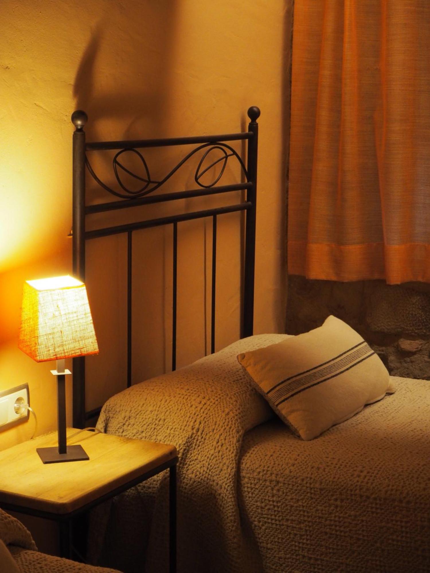 Ca L'Estamenya Guest House Perafita ภายนอก รูปภาพ